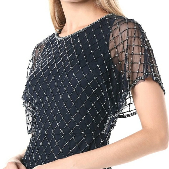 Adrianna Papell Women\'s Beaded Dolman Short Dress